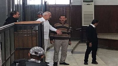 تأجيل محاكمة أبو الفتوح ومحمود عزت في نشر أخبار كاذبة لـ12 يناير