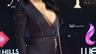 بإطلالة شتوية.. رنيا يوسف تخطف جمهورها 