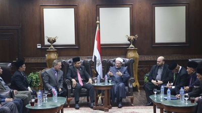 مفتي الجمهورية يبحث مع وفد ماليزي أوجه تعزيز التعاون الديني