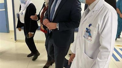 خالد عبد الغفار يتفقد خطة التأمين الطبي لمنتدى شباب العالم 2022