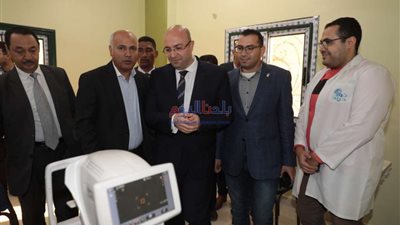 محافظ بني سويف يتفقد القافلة الطبية رقم 15  ضمن  المبادرة الرئاسية 