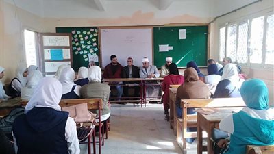ندوة توعوية للحد من ظاهرة الانتحار بالمدارس الثانوية بالبحيرة