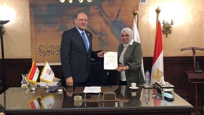 نجلاء شطا عضوا بالمجلس الرئاسي لحزب 