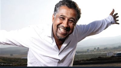 الشاب خالد يشارك في منتدى شباب العالم.. شاهد