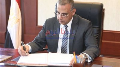 محافظ سوهاج يتابع الإستعدادات النهائية لإمتحانات الفصل الدراسي الأول