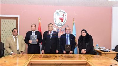 بروتوكول تعاون بين كليتي الآداب والحاسبات والذكاء الاصطناعي بجامعة سوهاج