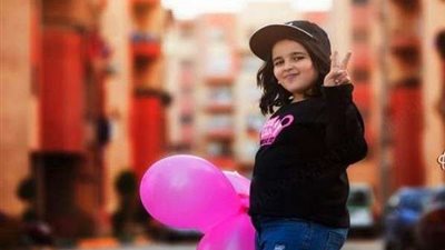 نجمة ذا فويس تكشف سر اصطحابها للكتب الدراسية في رحلاتها