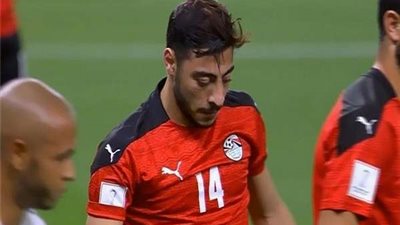 صدمة لجماهير الأهلي بشأن إصابة أكرم توفيق .. فيديو