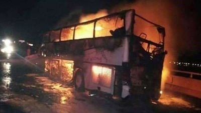 مصرع 12 شخصاً في حادث تصادم بين حافلة وسيارة بجنوب إفريقيا