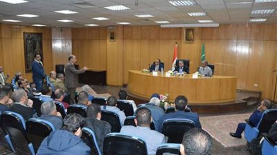 محافظ المنيا يدعو المخالفين في البناء بسرعة تقديم طلبات التصالح قبل 8 يناير