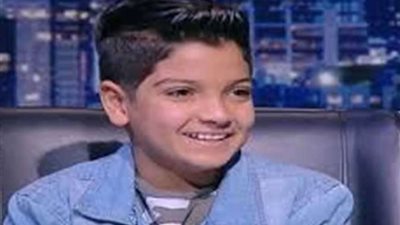 والدة الطفل بطل 