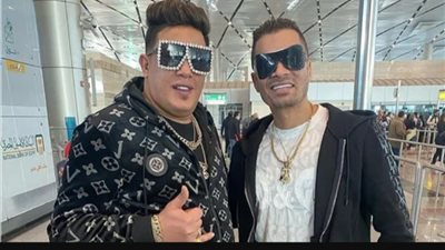 «برفقة حمو بيكا».. حسن شاكوش يشارك جمهورة صورة من رحلته في الرياض