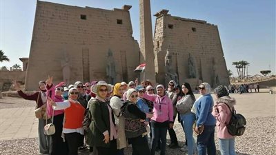 انطلاق فعاليات فوج قطار الشباب إلى الأقصر وأسوان (صور)