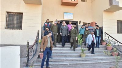محافظ أسيوط يزور قسم شرطة أسيوط الجديدة ويتفقد الخدمات الأمنية بالمحافظة