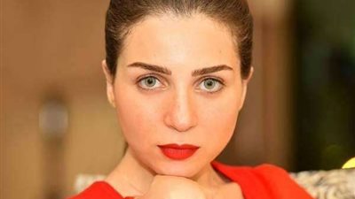 إصابة والدة الفنانة مي عز الدين بفيروس كورونا