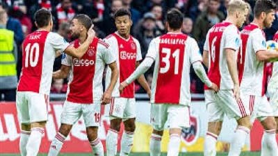 أياكس يكتسح 