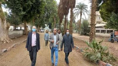 محافظ أسيوط يتابع مبادرة 