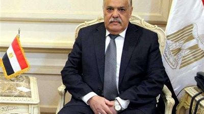 وزير دفاع الصومال يزور 