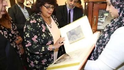 المركز القومي للمسرح يهنىء إيناس عبد الدايم بتجديد الثقة كوزيرة للثقافة