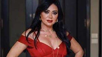 رانيا يوسف: الحب عندى قضاء وقت ممتع والزواج إضافة معنوية مش أكتر