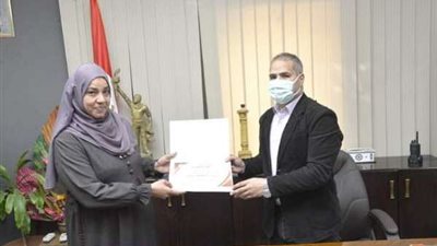 تكريم فريق عمل منظومة الشكاوي بأسيوط