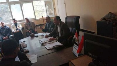 فتح فصول بالتعاقد الحر وامتحانات تنشيطية شهريًا للقضاء على الأمية في البحيرة