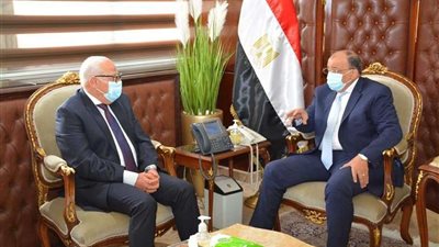 وزير التنمية المحلية يتابع مع محافظ بورسعيد خططه للمشروعات الخدمية والتنموية