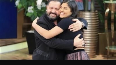 إدوارد يوجه رسالة بكلمات مؤثرة إلى ابنته في عيد ميلادها.. شاهد