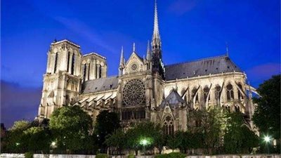 منذ 200 عام..  كاتدرائية نوتردام لن تقيم قداس عيد الميلاد