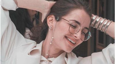 شام الذهبي توجه رسالة للفنانة أصالة وزوجها.. شاهد