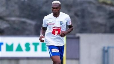 الأهلي يتفاوض مع 