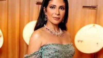 منى زكي تتعرض لازمة فنية بسبب عمل فني