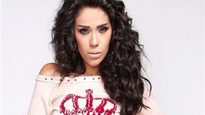 المطربة أمينة تحيي 3 حفلات في ليلة رأس السنة