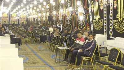 عزاء والد محمد زيدان ببورسعيد.. توزيع كمامات ومصاحف وسجاد صلاة