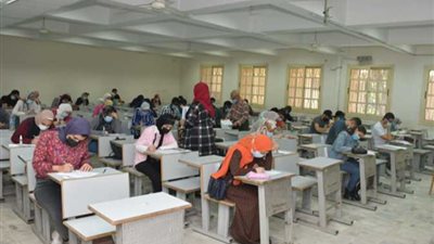 4500 طالب وطالبة يؤدون امتحانات نصف العام بجامعة طنطا