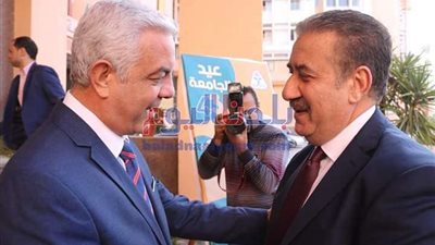 رئيس جامعة المنوفية يستقبل المحافظ وضيوف احتفال عيد الجامعة الـ43