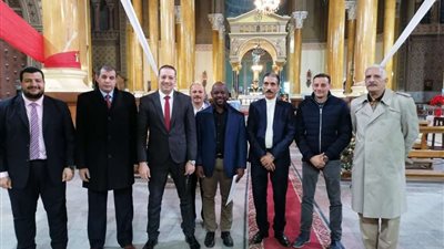 المصريين الأحرار يهنئ الكنائس الكاثوليكية بشمال القاهرة