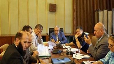 بعد المطالبة بإلغائها.. تعرف على القصة الكاملة لإلغاء وزارتى قطاع الأعمال والبيئة