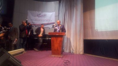 رئيس الحركة الوطنية يهاجم بعض قيادات الحزب ويعد بتغييرات قادمة