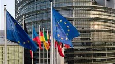 البرلمان الأوروبي يوافق على اقتراح حظر الإعلانات المستهدفة...تفاصيل