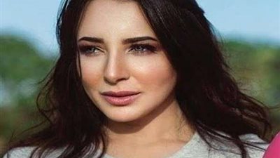 إصابة ساندي بفيروس كورونا بسبب عطسة عامل البنزين