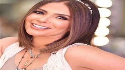 منى زكي تنتهي من تصوير فيلم 