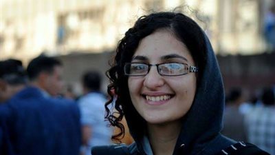 رواد مواقع التواصل يردون على منى سيف