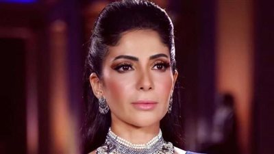 فنانة تونسية تعلق على دور منى زكي في « أصحاب ولا أعز».. حطمت مستقبلها