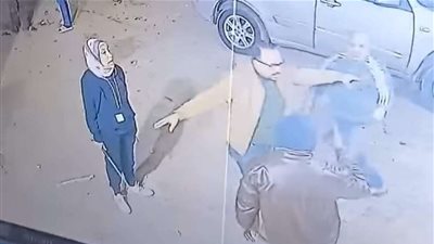 كواليس القبض على بطلة فيديو التعدي على صاحب محل بـ