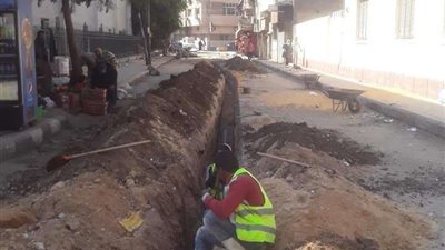 بدء إحلال وتجديد شبكة مياه الشرب بحي شرق سوهاج