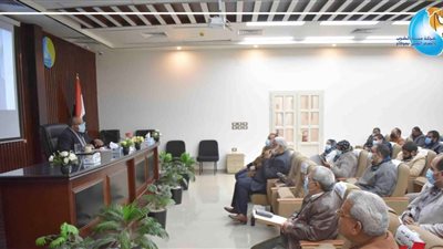 رئيس مياه سوهاج يؤكد على الالتزام بخطة رفع عينات مياه الشرب