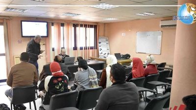 تدريب مسئولى مياه شرب سوهاج على استخدام تطبيق Drops لميكنة أعمال التوعية