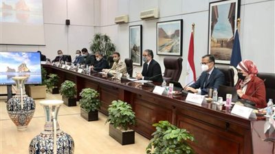 وزير السياحة يتابع رفع كفاءة المنشآت الفندقية بالمنطقة المحيطة بالمتحف الكبير