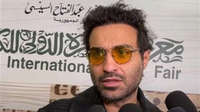 أحمد فهمي يعلق على فيلم «أصحاب ولا أعز»